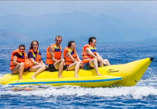 Promoción personalizada, gran oferta, vacaciones de verano, barco inflable de mar, juego de agua, barco Banana